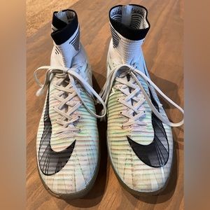 Nike miercurial flyknit indoor soccer shoe women’s size 8